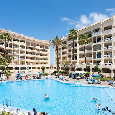 Tranquil Communal Heated Pool Apartmán *