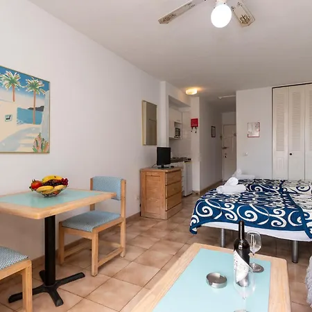 Daire Tranquil Communal Heated Pool
