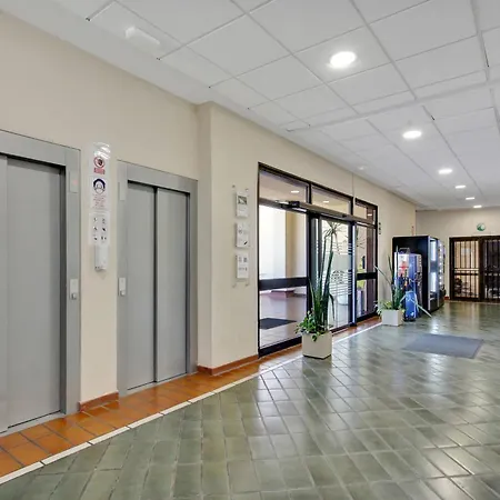 Daire Tranquil Communal Heated Pool Los Cristianos (Tenerife)