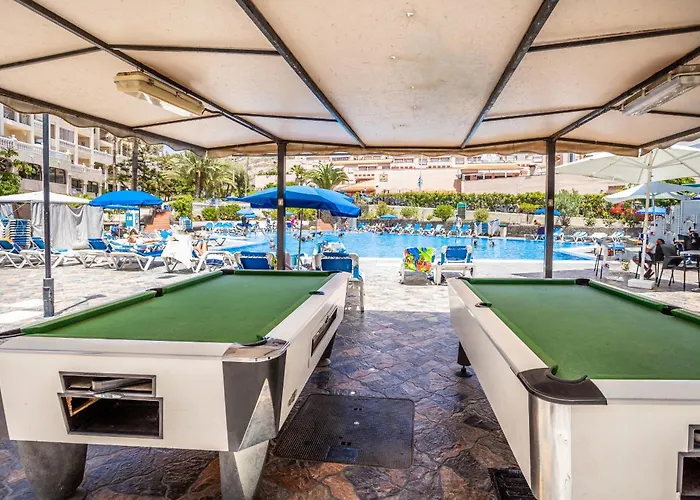 Tranquil Communal Heated Pool Apartmán Los Cristianos (Tenerife)